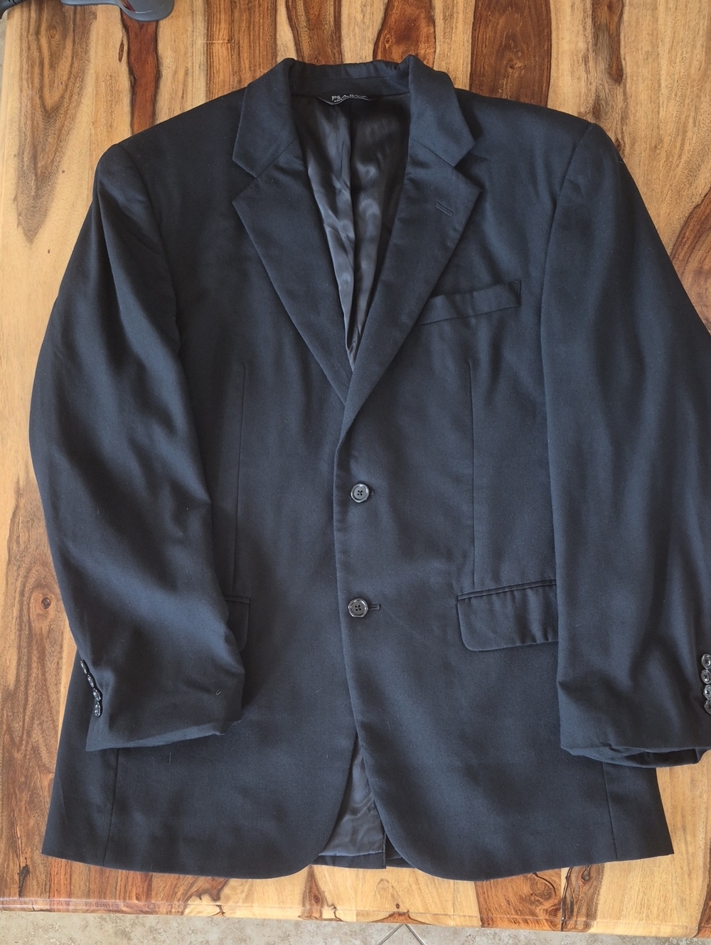 Jos A Banks 97% Wool & 3% Cashmere Two Button Blazer